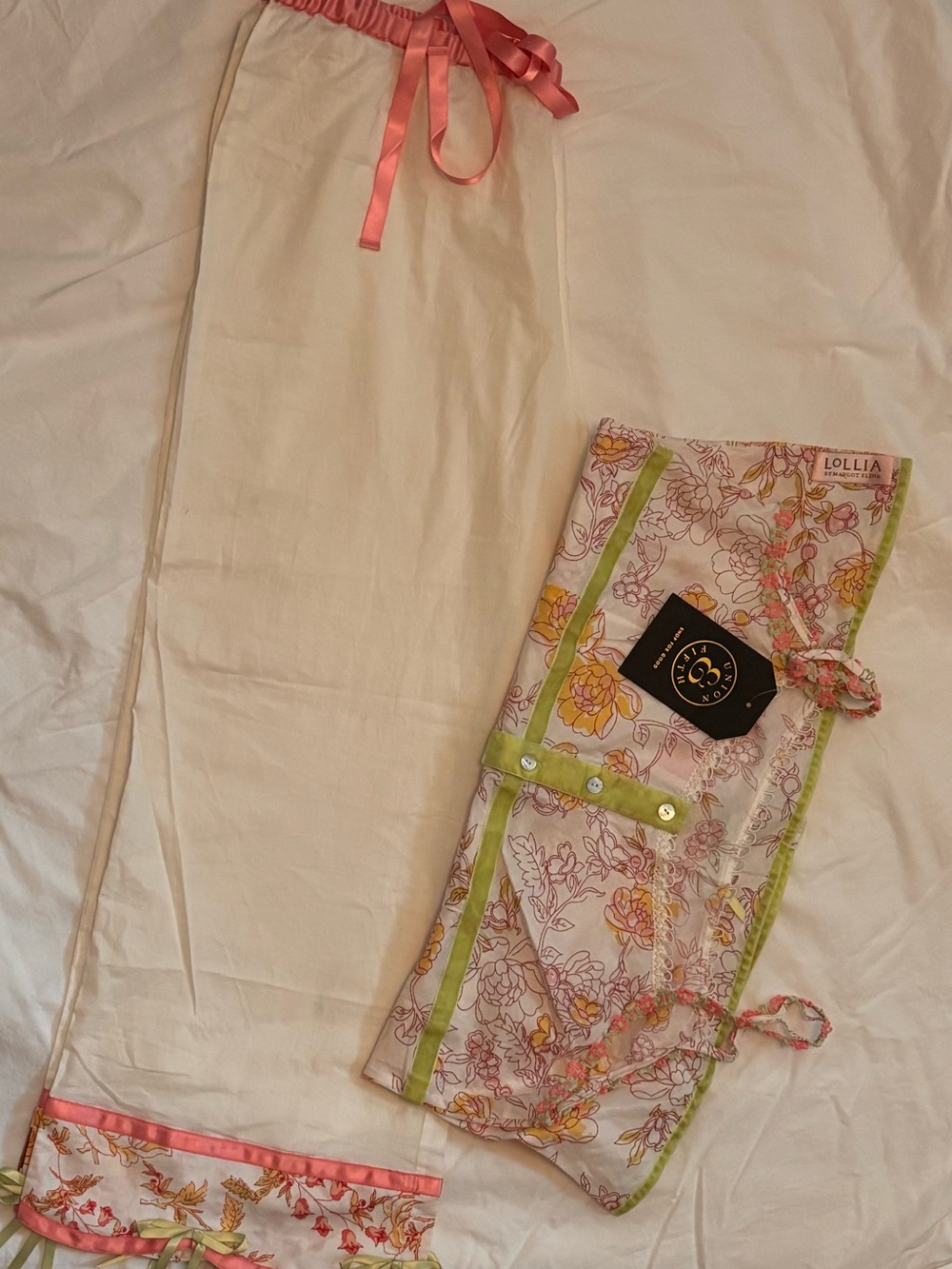 LOLLIA Cream & Pink Floral Cotton Pajama Set